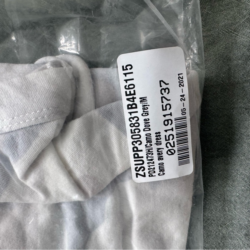 NWT Z Supply Camo Avery Dress in Dove Grey - Picture 7 of 7